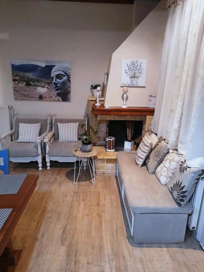 Luxury Seafront House Nearby Delphi Apartment Kirra Bagian luar foto
