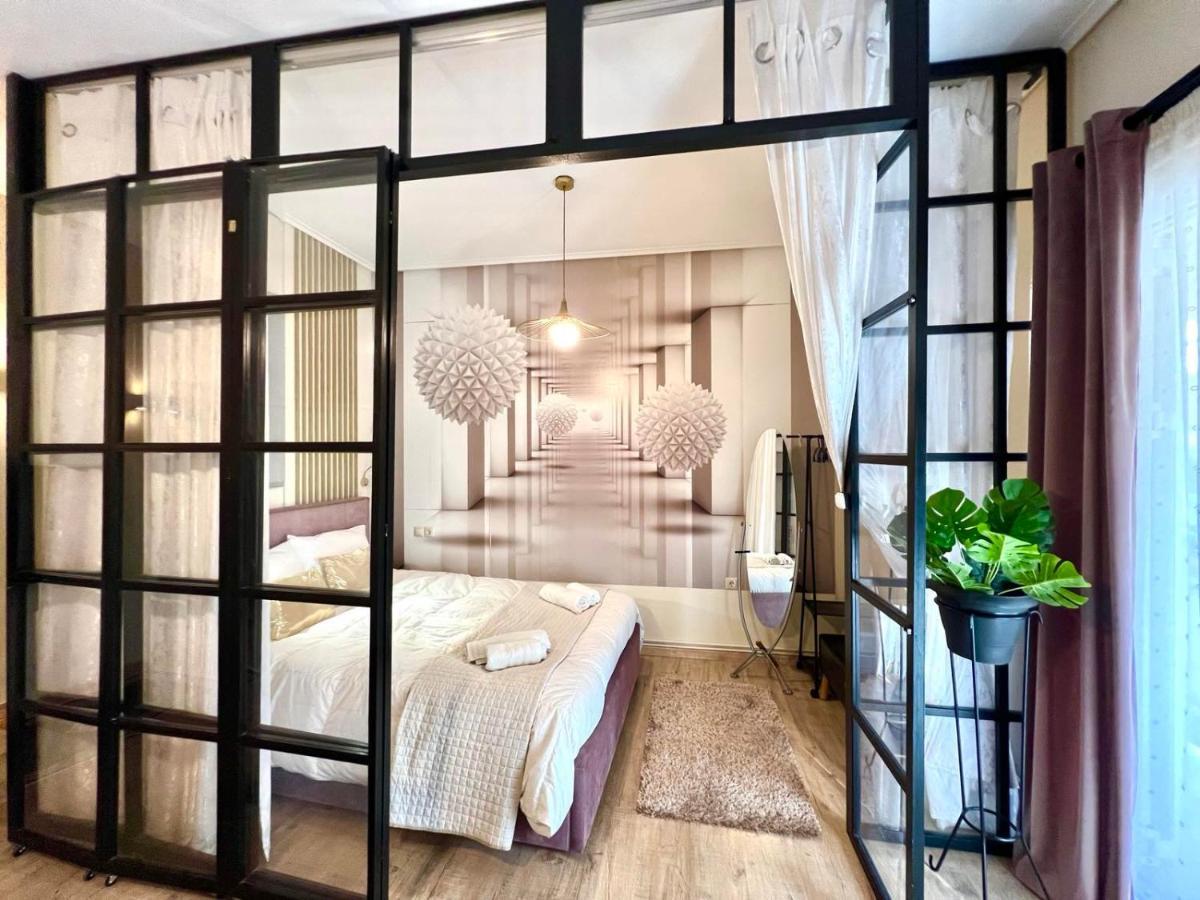 Luxury Seafront House Nearby Delphi Apartment Kirra Bagian luar foto