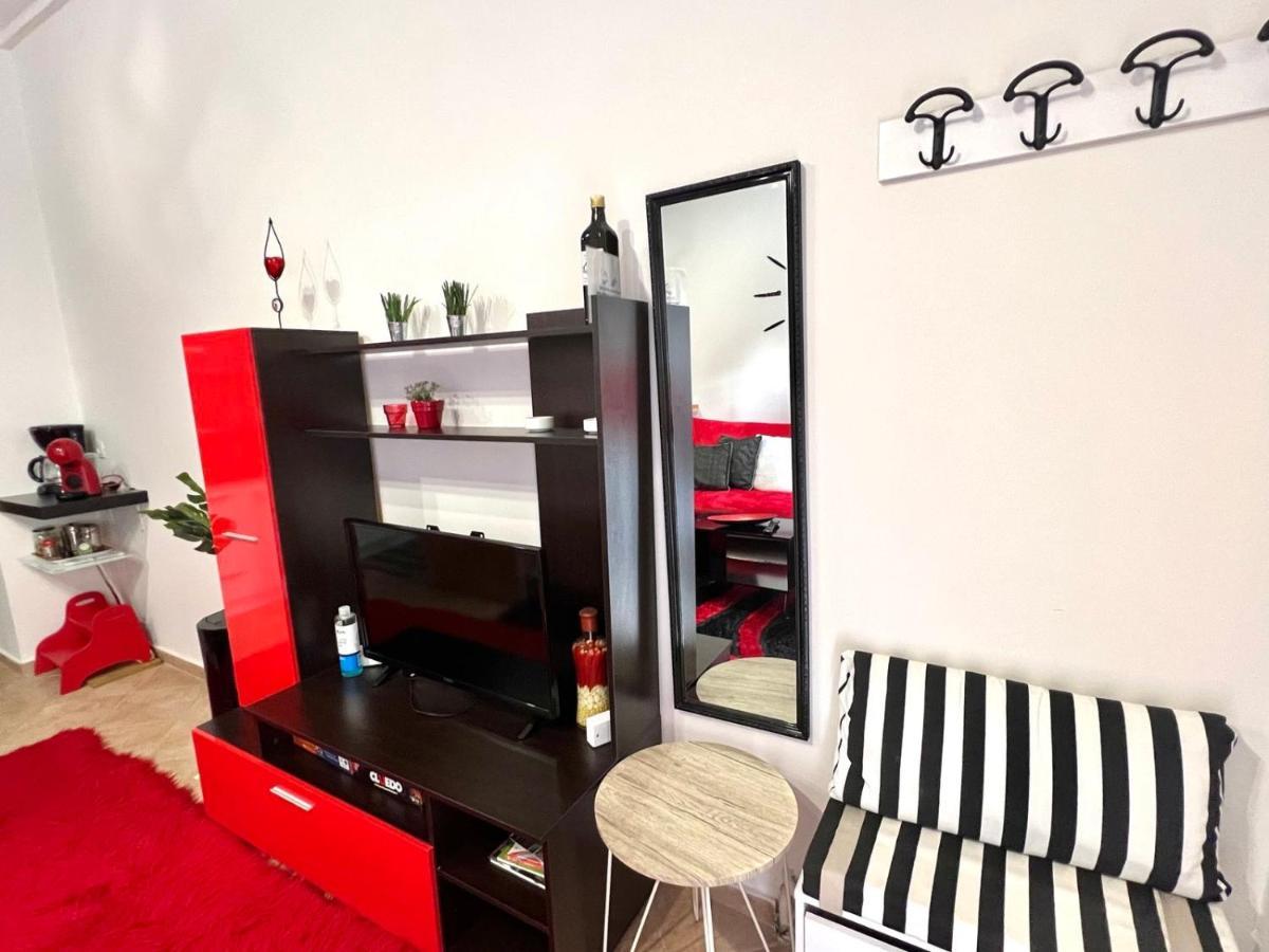 Luxury Seafront House Nearby Delphi Apartment Kirra Bagian luar foto