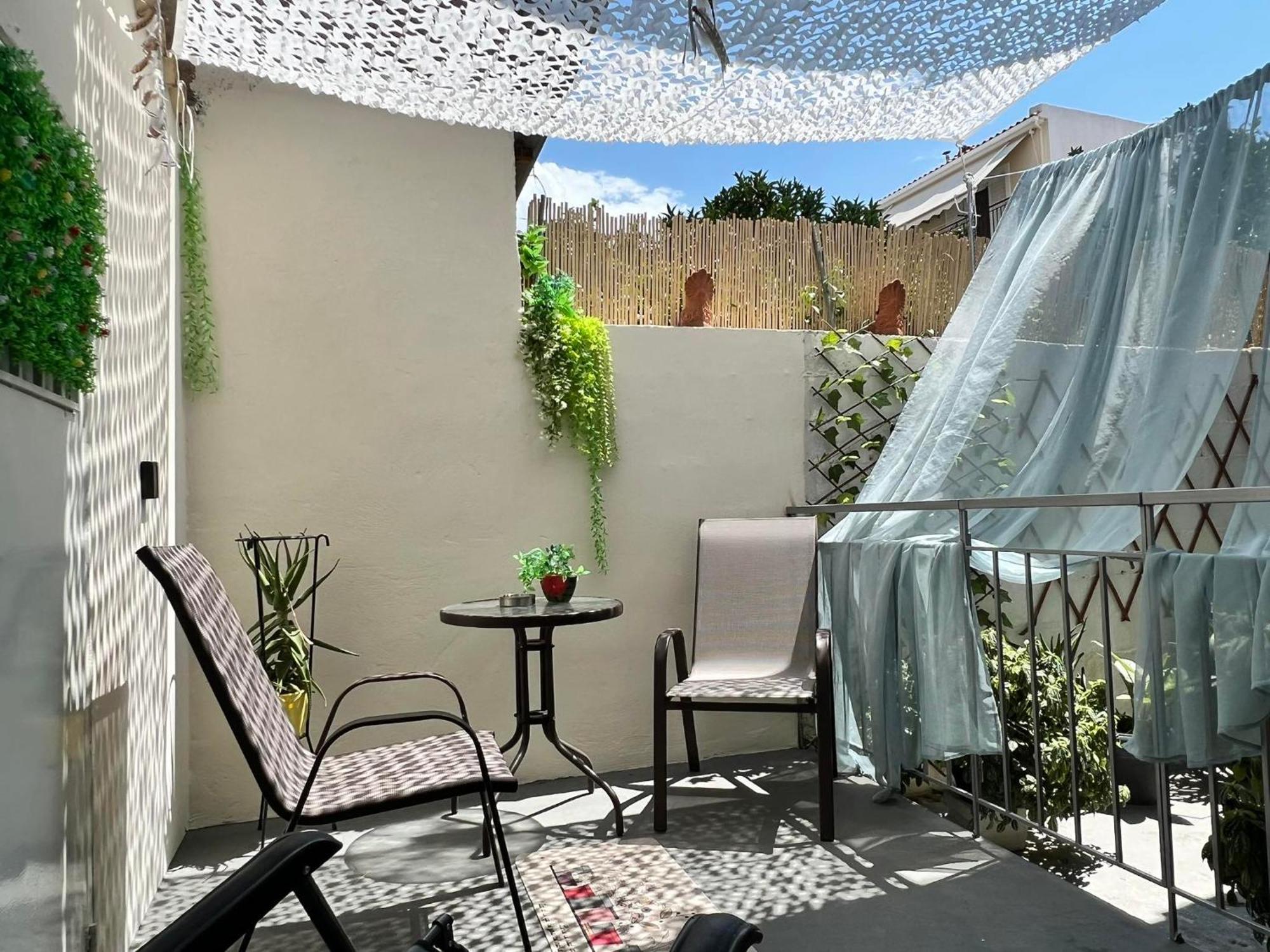 Luxury Seafront House Nearby Delphi Apartment Kirra Bagian luar foto
